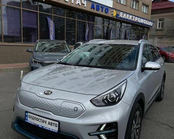 Киа Niro, объемом двигателя 0 л и пробегом 70 тыс. км за 19299 $, фото 7 на Automoto.ua
