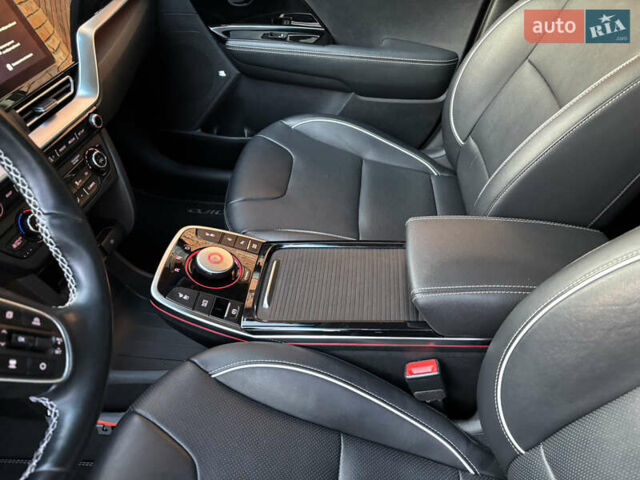 Кіа Niro, об'ємом двигуна 0 л та пробігом 117 тис. км за 19600 $, фото 14 на Automoto.ua