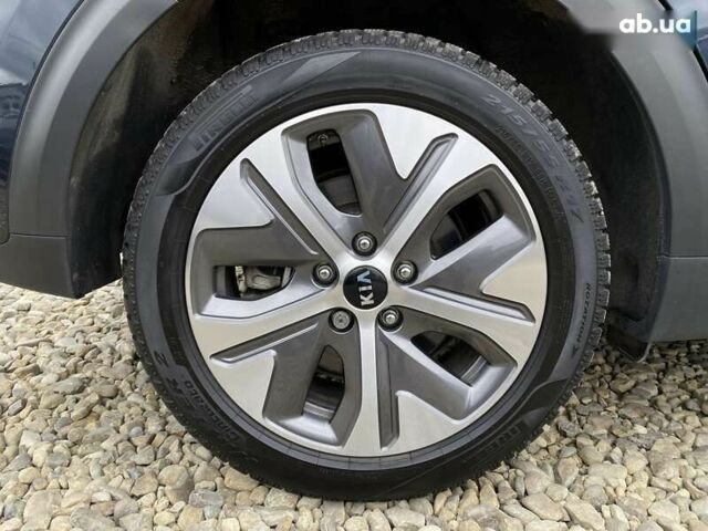 Киа Niro, объемом двигателя 0 л и пробегом 106 тыс. км за 20300 $, фото 21 на Automoto.ua