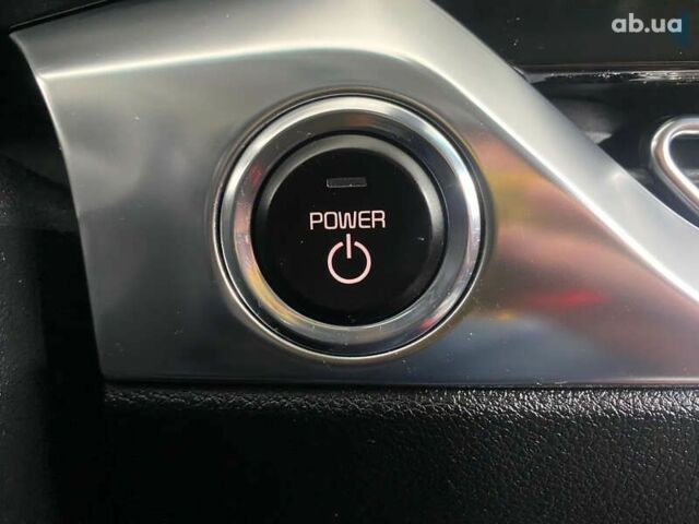 Киа Niro, объемом двигателя 0 л и пробегом 101 тыс. км за 20950 $, фото 18 на Automoto.ua