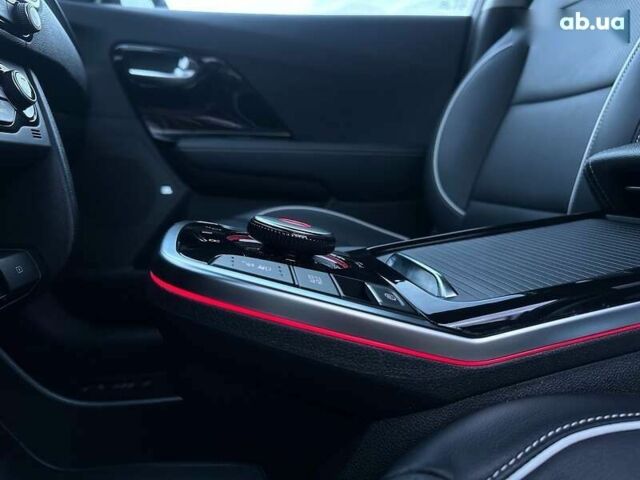 Киа Niro, объемом двигателя 0 л и пробегом 35 тыс. км за 24400 $, фото 11 на Automoto.ua