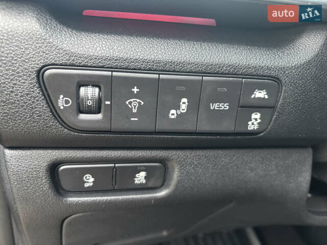 Кіа Niro, об'ємом двигуна 0 л та пробігом 117 тис. км за 19600 $, фото 29 на Automoto.ua