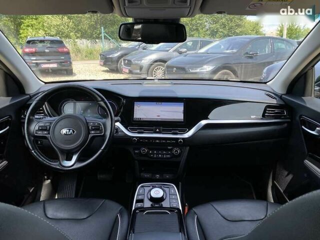 Киа Niro, объемом двигателя 0 л и пробегом 115 тыс. км за 20300 $, фото 26 на Automoto.ua