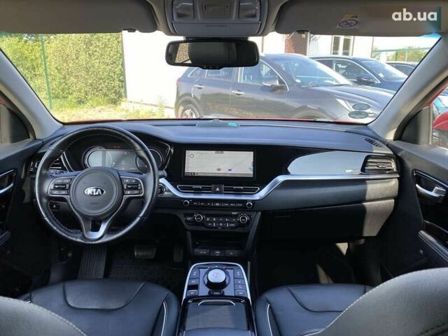 Кіа Niro, об'ємом двигуна 0 л та пробігом 128 тис. км за 19900 $, фото 25 на Automoto.ua