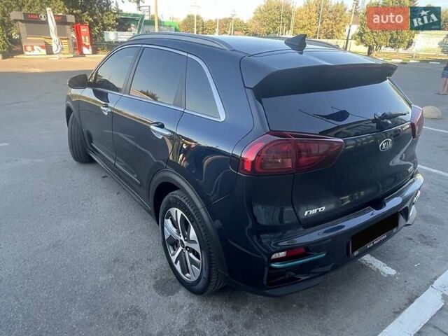 Киа Niro, объемом двигателя 0 л и пробегом 93 тыс. км за 18950 $, фото 7 на Automoto.ua