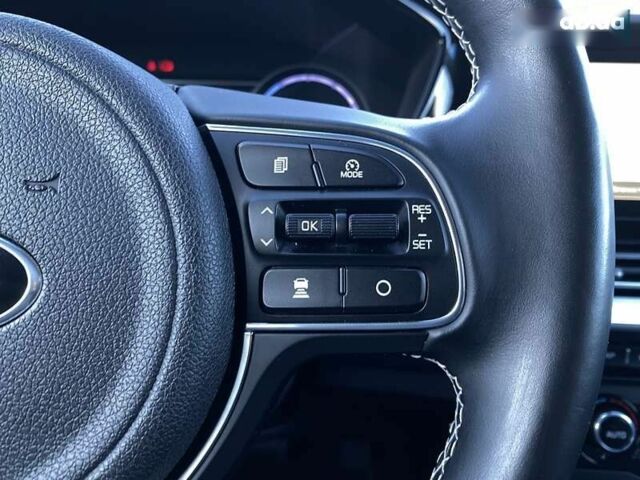Кіа Niro, об'ємом двигуна 0 л та пробігом 93 тис. км за 22700 $, фото 4 на Automoto.ua