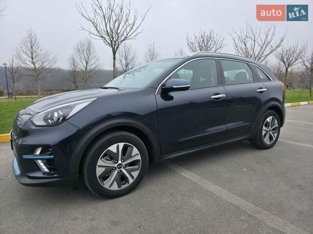 Кіа Niro, об'ємом двигуна 0 л та пробігом 96 тис. км за 19500 $, фото 1 на Automoto.ua