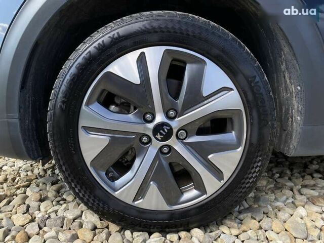 Киа Niro, объемом двигателя 0 л и пробегом 75 тыс. км за 23900 $, фото 19 на Automoto.ua