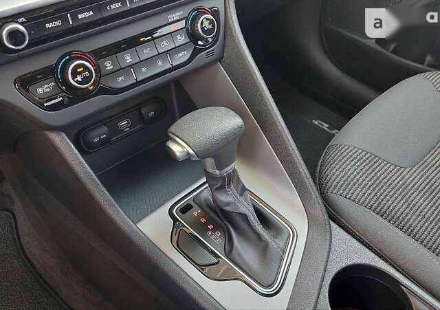 Киа Niro, объемом двигателя 0 л и пробегом 4 тыс. км за 22799 $, фото 19 на Automoto.ua