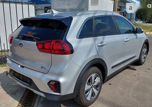 Киа Niro, объемом двигателя 0 л и пробегом 4 тыс. км за 22799 $, фото 3 на Automoto.ua