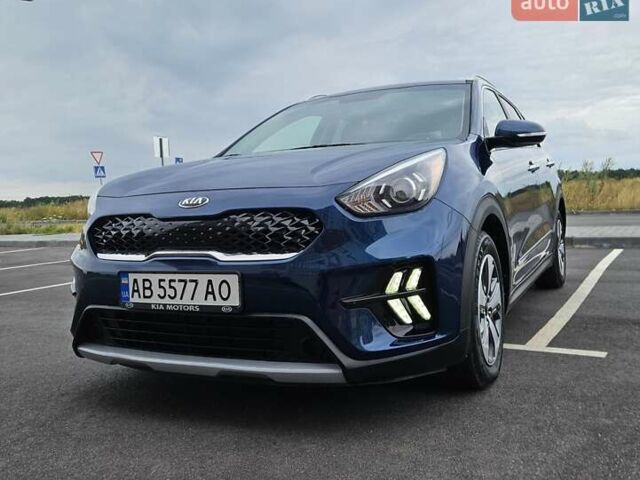 Кіа Niro, об'ємом двигуна 1.6 л та пробігом 211 тис. км за 16499 $, фото 12 на Automoto.ua