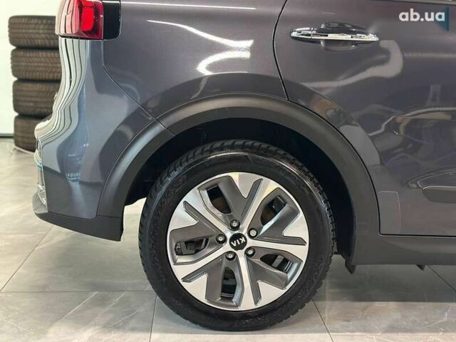 Киа Niro, объемом двигателя 0 л и пробегом 155 тыс. км за 18800 $, фото 6 на Automoto.ua