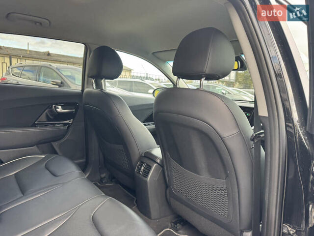 Кіа Niro, об'ємом двигуна 0 л та пробігом 164 тис. км за 18900 $, фото 40 на Automoto.ua