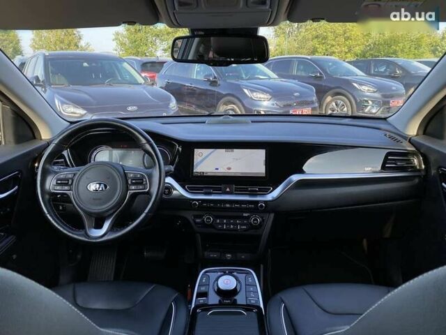 Киа Niro, объемом двигателя 0 л и пробегом 83 тыс. км за 22200 $, фото 29 на Automoto.ua