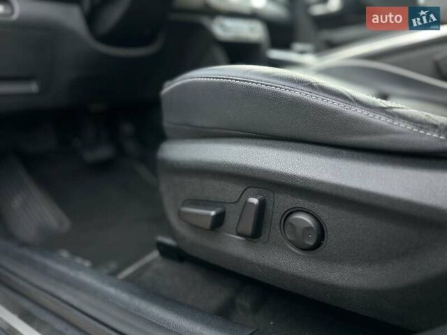 Киа Niro, объемом двигателя 0 л и пробегом 114 тыс. км за 21900 $, фото 6 на Automoto.ua