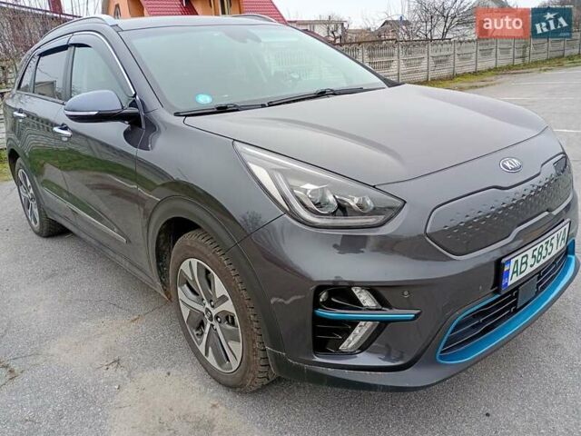 Кіа Niro, об'ємом двигуна 0 л та пробігом 96 тис. км за 19500 $, фото 5 на Automoto.ua