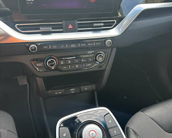 Киа Niro, объемом двигателя 0 л и пробегом 56 тыс. км за 21950 $, фото 19 на Automoto.ua