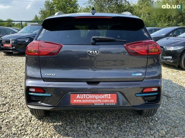 Киа Niro, объемом двигателя 0 л и пробегом 116 тыс. км за 20800 $, фото 23 на Automoto.ua