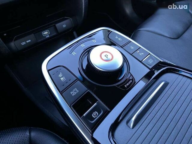 Кіа Niro, об'ємом двигуна 0 л та пробігом 69 тис. км за 22900 $, фото 12 на Automoto.ua