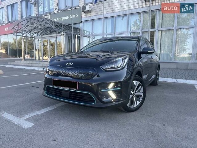 Киа Niro, объемом двигателя 0 л и пробегом 93 тыс. км за 18950 $, фото 6 на Automoto.ua