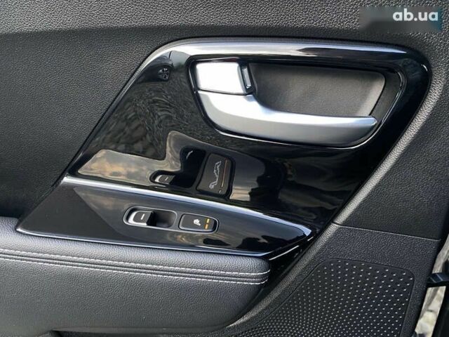Киа Niro, объемом двигателя 0 л и пробегом 82 тыс. км за 22200 $, фото 8 на Automoto.ua