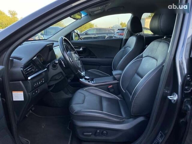 Киа Niro, объемом двигателя 0 л и пробегом 88 тыс. км за 21500 $, фото 20 на Automoto.ua