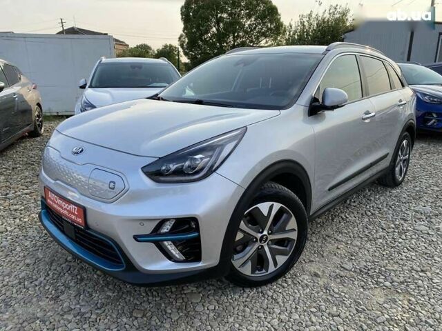 Кіа Niro, об'ємом двигуна 0 л та пробігом 123 тис. км за 20700 $, фото 11 на Automoto.ua