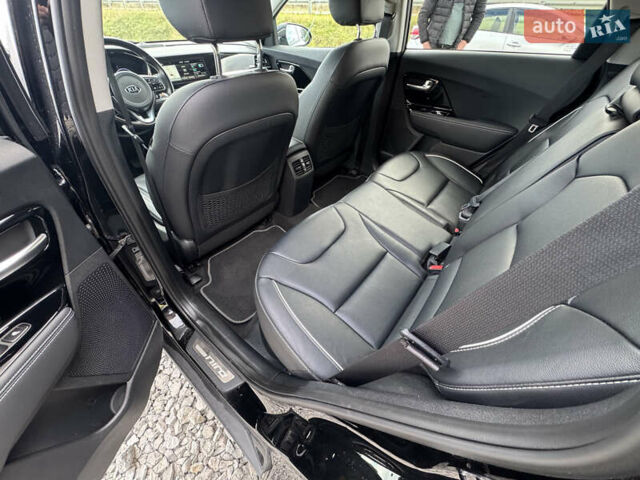 Кіа Niro, об'ємом двигуна 0 л та пробігом 164 тис. км за 18900 $, фото 46 на Automoto.ua