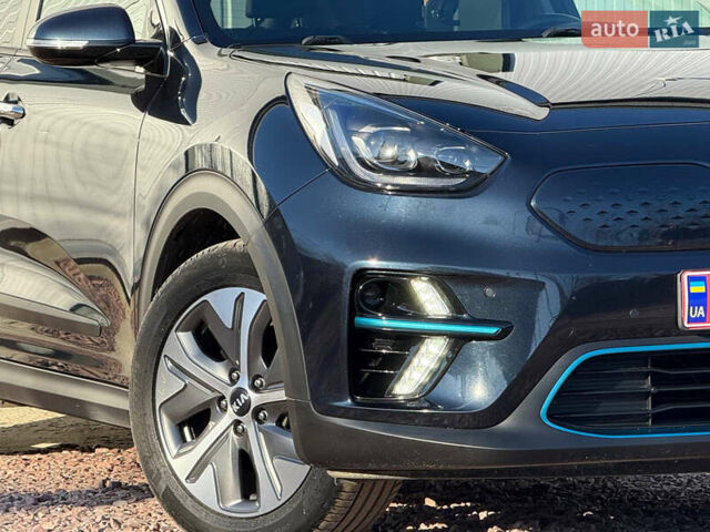 Киа Niro, объемом двигателя 0 л и пробегом 87 тыс. км за 17250 $, фото 10 на Automoto.ua