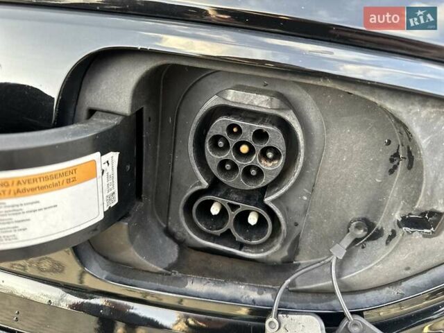 Киа Niro, объемом двигателя 0 л и пробегом 114 тыс. км за 21900 $, фото 16 на Automoto.ua