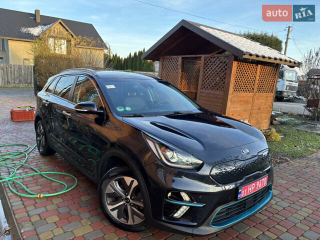 Кіа Niro, об'ємом двигуна 0 л та пробігом 117 тис. км за 19600 $, фото 1 на Automoto.ua