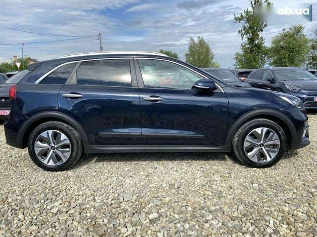 Киа Niro, объемом двигателя 0 л и пробегом 76 тыс. км за 22900 $, фото 25 на Automoto.ua