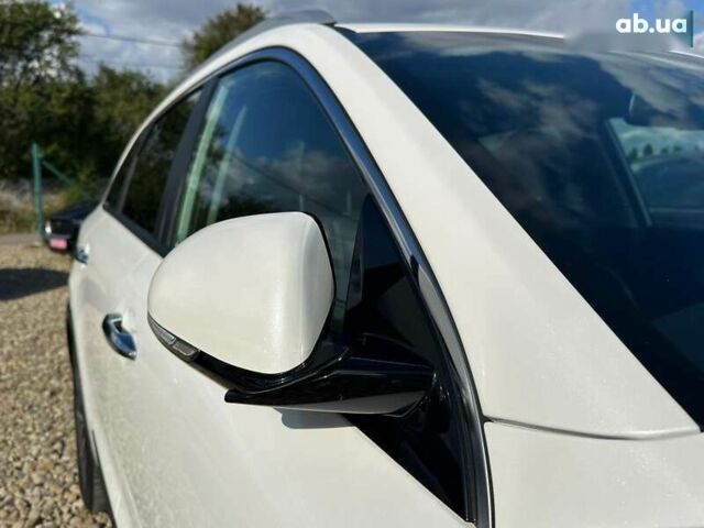 Кіа Niro, об'ємом двигуна 0 л та пробігом 62 тис. км за 23400 $, фото 11 на Automoto.ua