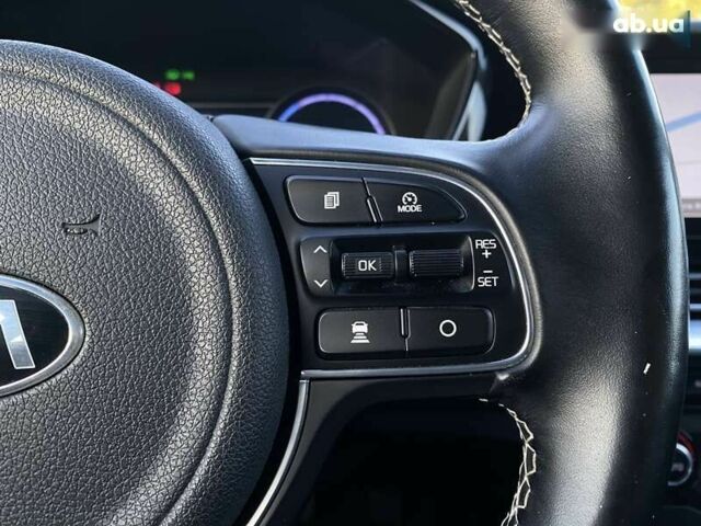 Киа Niro, объемом двигателя 0 л и пробегом 88 тыс. км за 21500 $, фото 3 на Automoto.ua