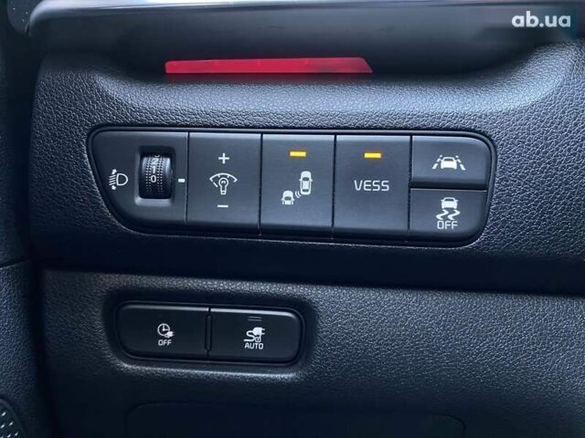 Кіа Niro, об'ємом двигуна 0 л та пробігом 48 тис. км за 23700 $, фото 5 на Automoto.ua