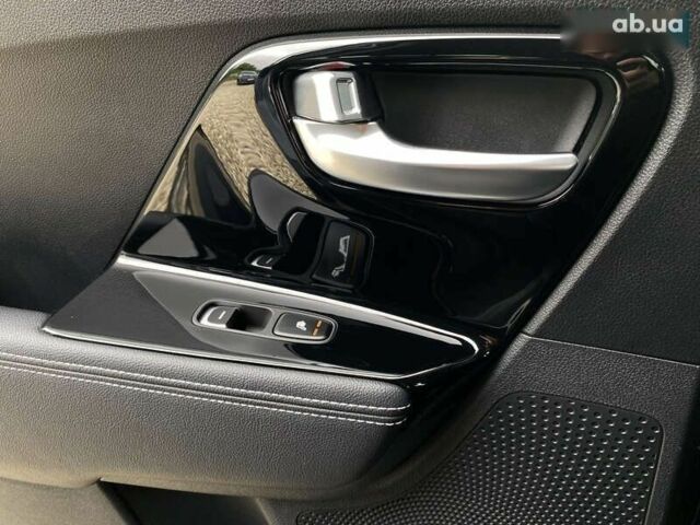 Киа Niro, объемом двигателя 0 л и пробегом 119 тыс. км за 21800 $, фото 8 на Automoto.ua