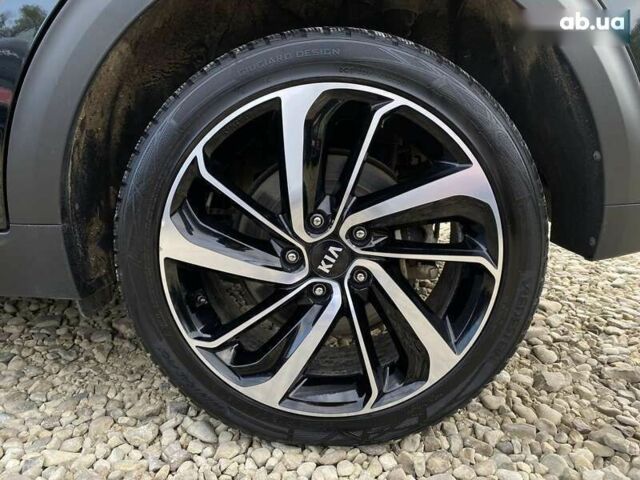 Киа Niro, объемом двигателя 0 л и пробегом 83 тыс. км за 22200 $, фото 23 на Automoto.ua