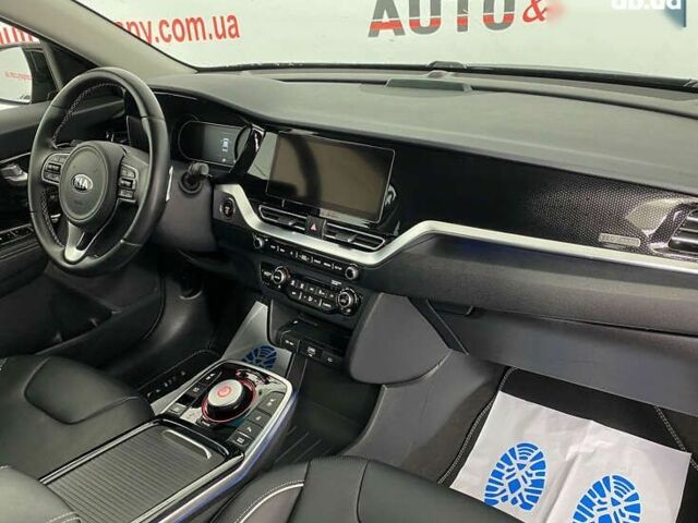 Киа Niro, объемом двигателя 0 л и пробегом 70 тыс. км за 22350 $, фото 11 на Automoto.ua