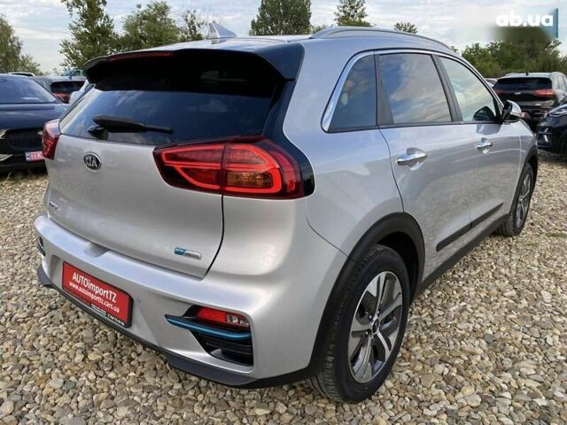Кіа Niro, об'ємом двигуна 0 л та пробігом 81 тис. км за 21950 $, фото 13 на Automoto.ua