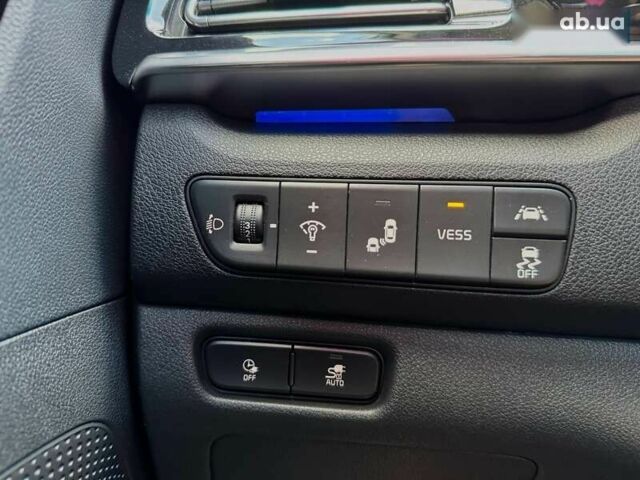 Киа Niro, объемом двигателя 0 л и пробегом 69 тыс. км за 22200 $, фото 12 на Automoto.ua