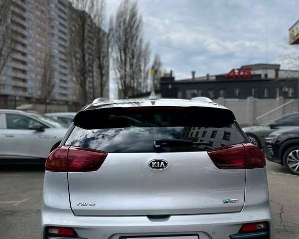 Киа Niro, объемом двигателя 0 л и пробегом 70 тыс. км за 19299 $, фото 21 на Automoto.ua