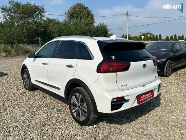 Киа Niro, объемом двигателя 0 л и пробегом 129 тыс. км за 19900 $, фото 23 на Automoto.ua