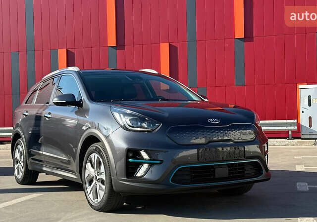 Киа Niro, объемом двигателя 0 л и пробегом 150 тыс. км за 19500 $, фото 4 на Automoto.ua