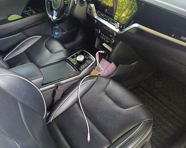 Киа Niro, объемом двигателя 0 л и пробегом 108 тыс. км за 20900 $, фото 9 на Automoto.ua