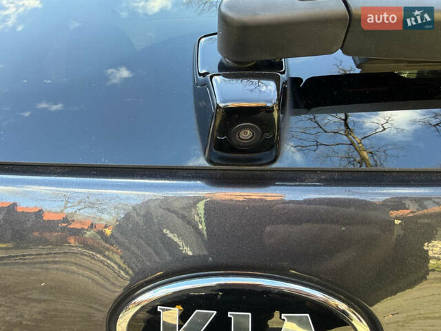 Кіа Niro, об'ємом двигуна 0 л та пробігом 141 тис. км за 18499 $, фото 22 на Automoto.ua