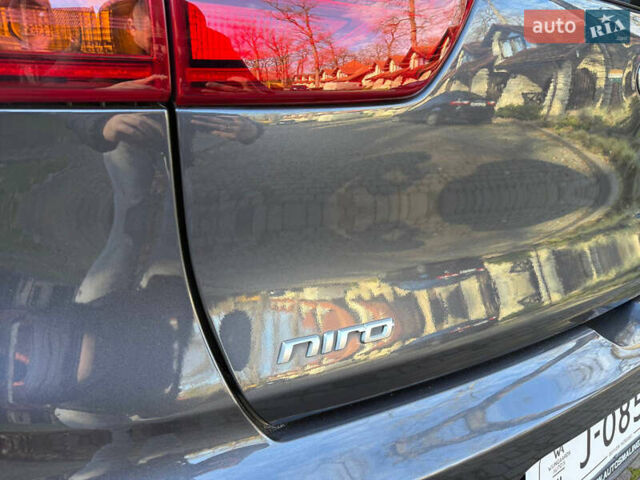Кіа Niro, об'ємом двигуна 0 л та пробігом 141 тис. км за 18499 $, фото 15 на Automoto.ua