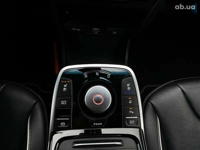 Киа Niro, объемом двигателя 0 л и пробегом 107 тыс. км за 21400 $, фото 10 на Automoto.ua