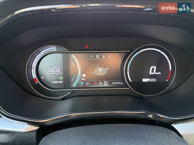 Кіа Niro, об'ємом двигуна 0 л та пробігом 141 тис. км за 18499 $, фото 31 на Automoto.ua