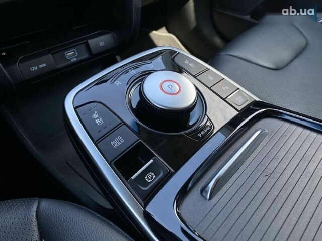 Кіа Niro, об'ємом двигуна 0 л та пробігом 48 тис. км за 24700 $, фото 7 на Automoto.ua