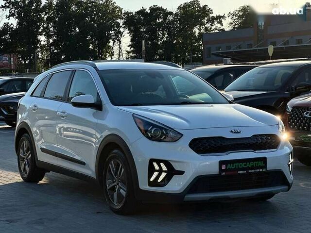 Киа Niro, объемом двигателя 0 л и пробегом 136 тыс. км за 17990 $, фото 3 на Automoto.ua